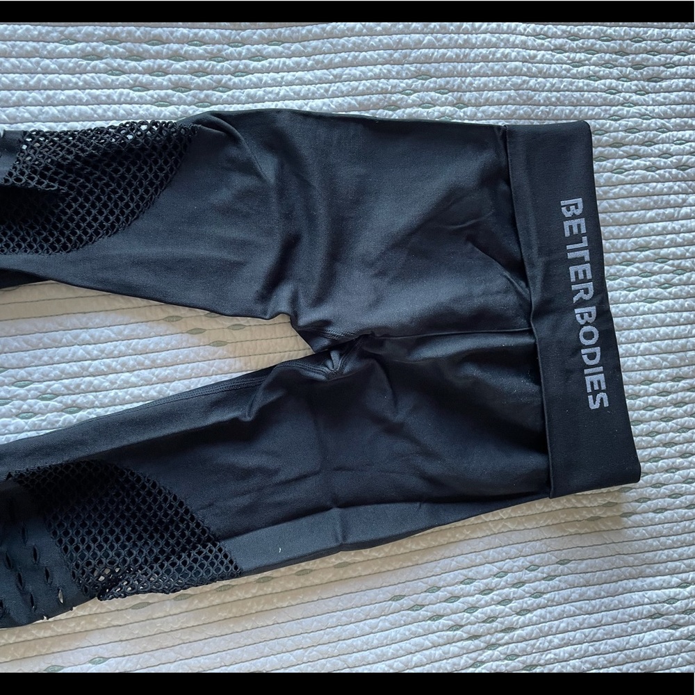 Better body’s seamless leggings with mesh